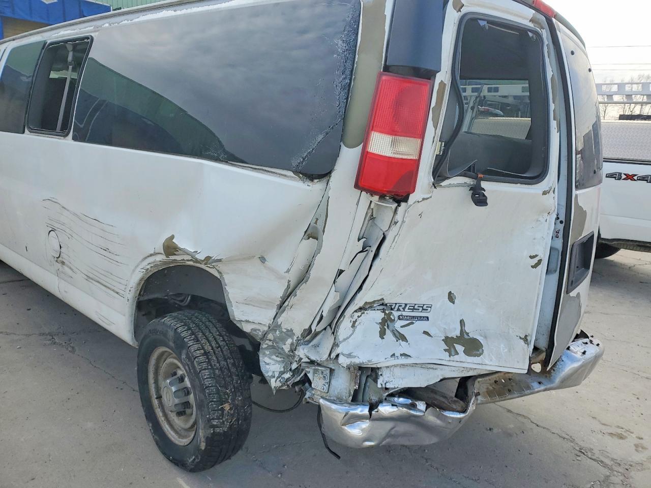 2008 Chev Express G3500