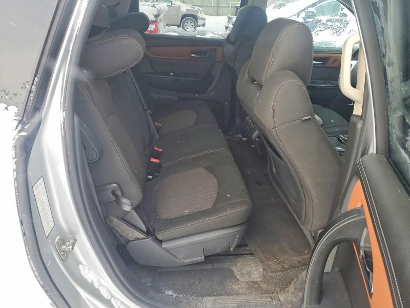 2015 Chevrolet Traverse lt