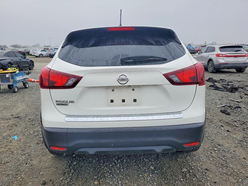 2018 Nissan Rogue Sport s