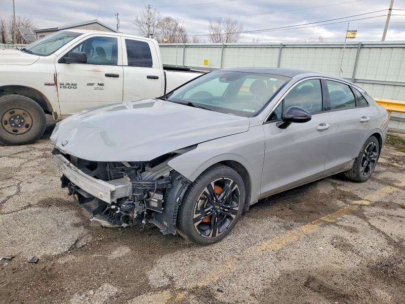 2021 KIA K5 gt Line