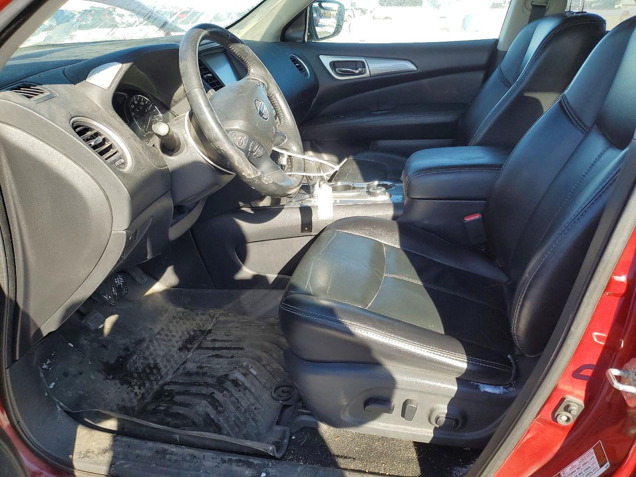 2018 Nissan Pathfinder s