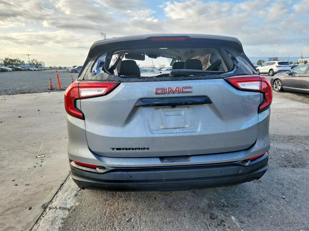 2023 GMC Terrain sle