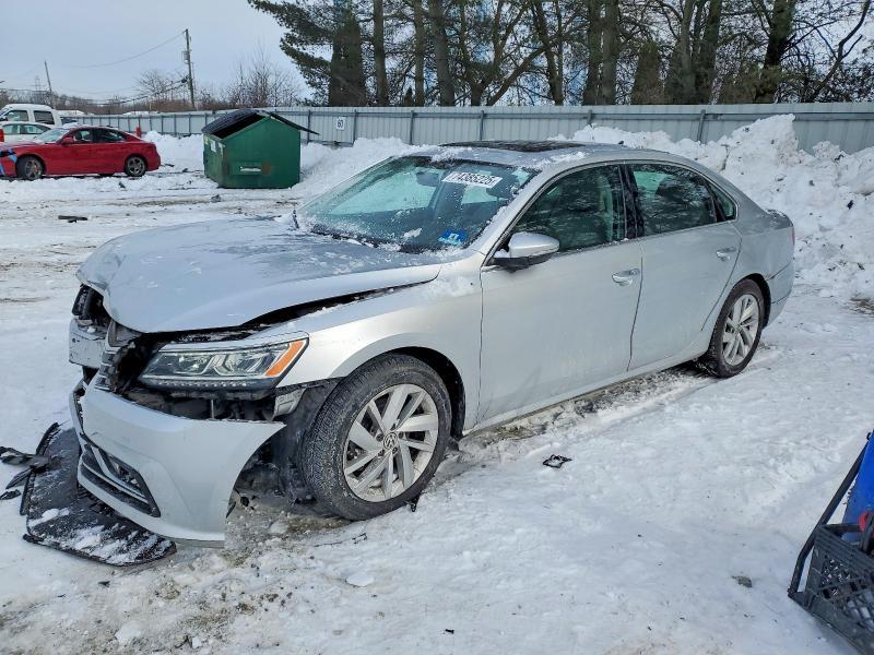 2018 Volkswagen Passat se