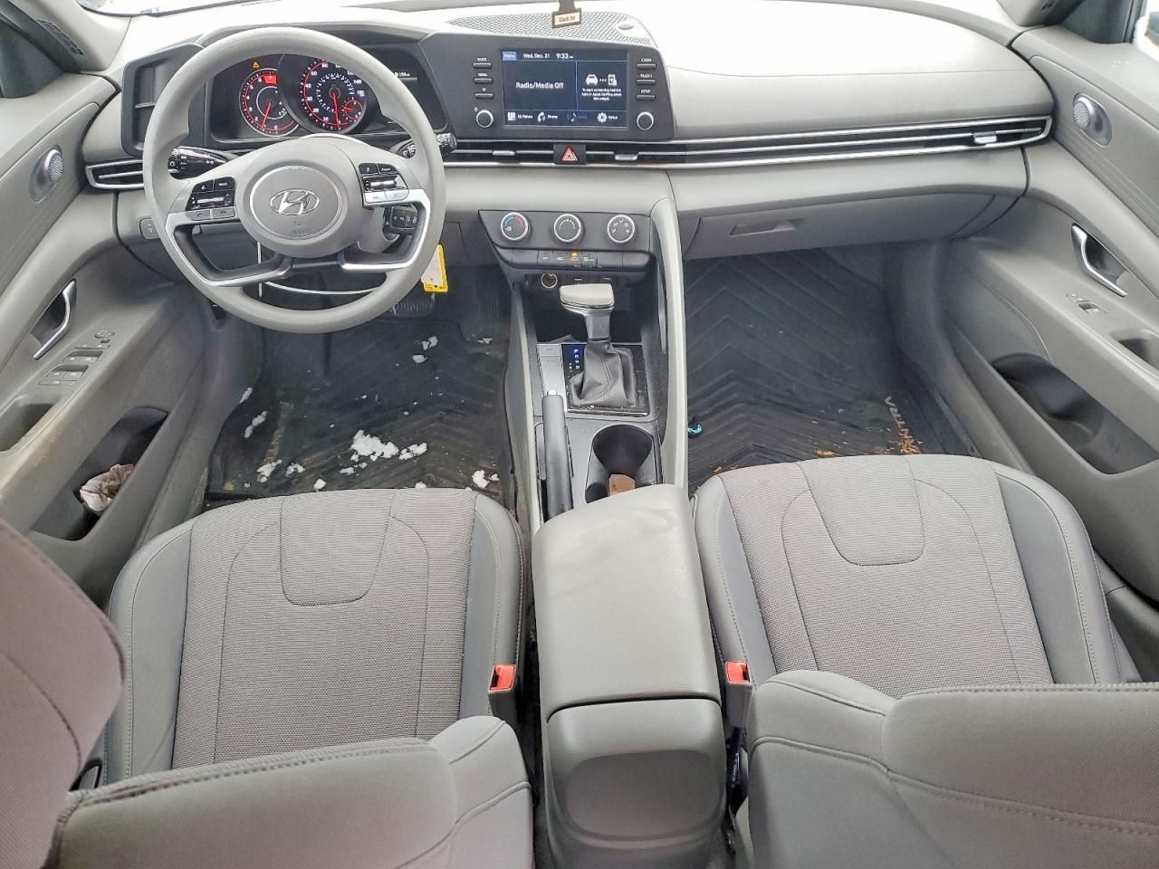 2022 Hyundai Elantra se