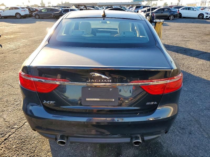 2017 Jaguar Xf Premium