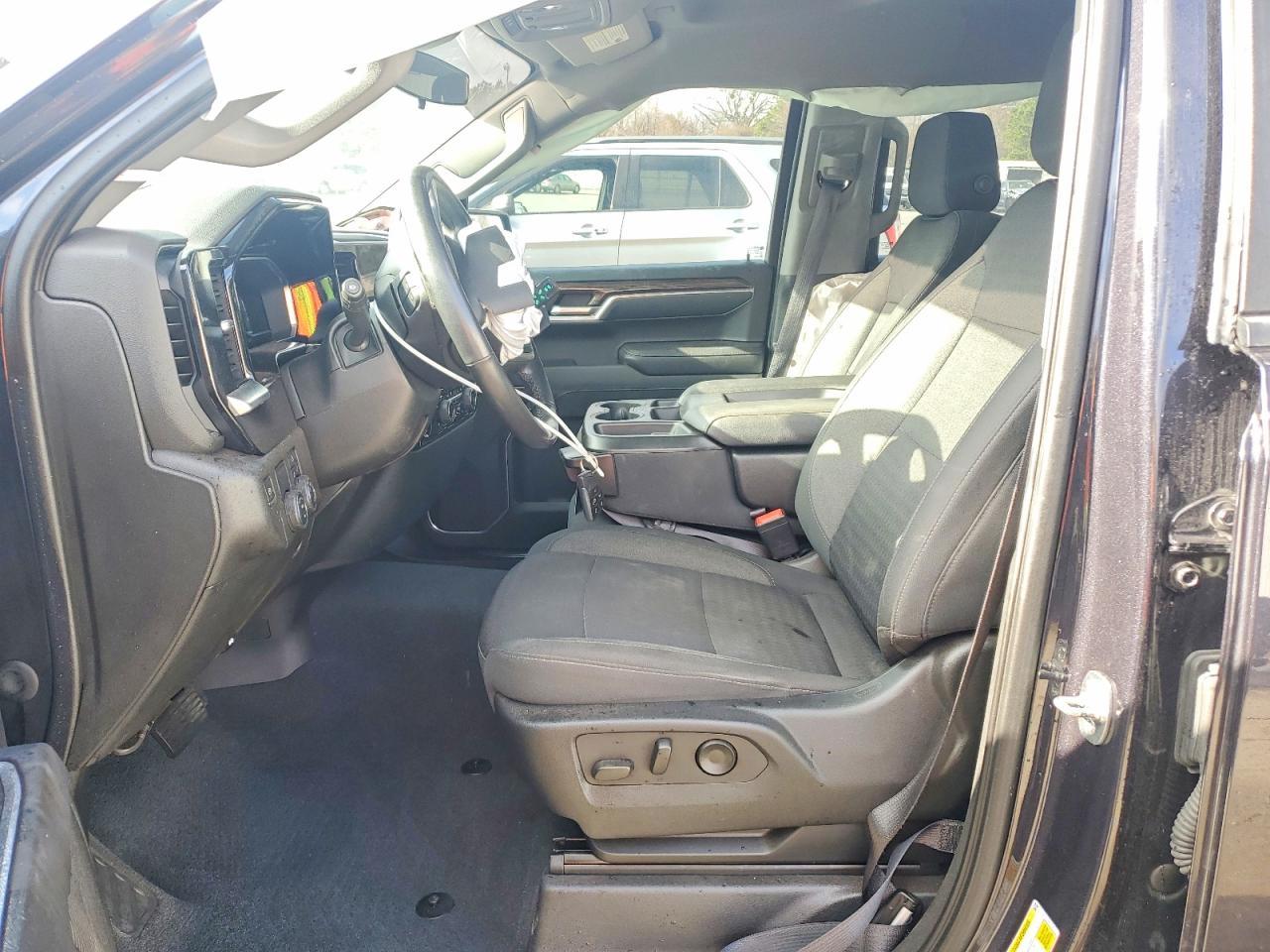 2022 Chevrolet Silverado C1500 LT