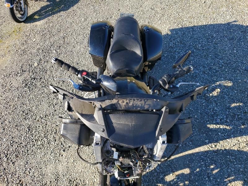 2014 Victory Cross Country 8-Ball