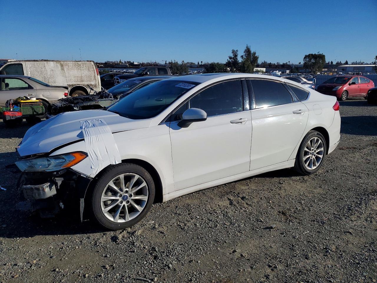 2017 Ford Fusion se Hybrid