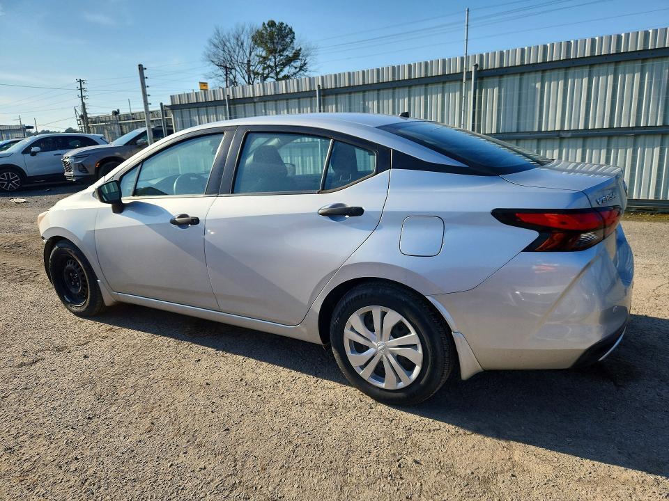 2020 Nissan Versa s