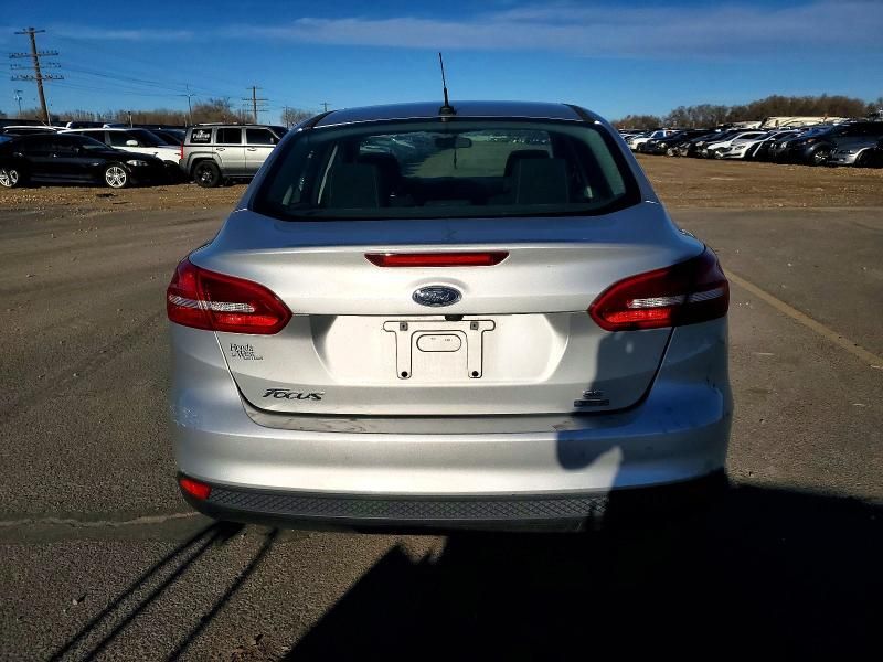 2018 Ford Focus se