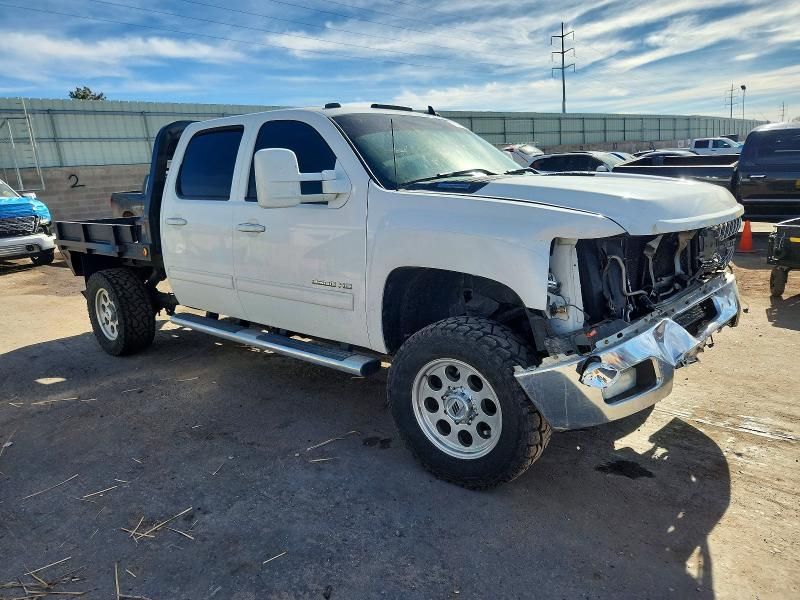 2013 Chevrolet Silverado Flatbed Truck
