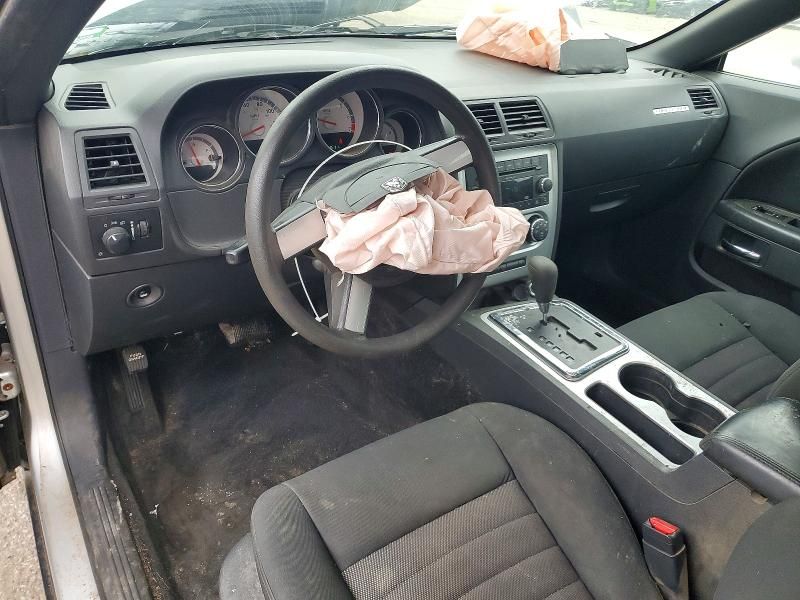 2009 Dodge Challenger se