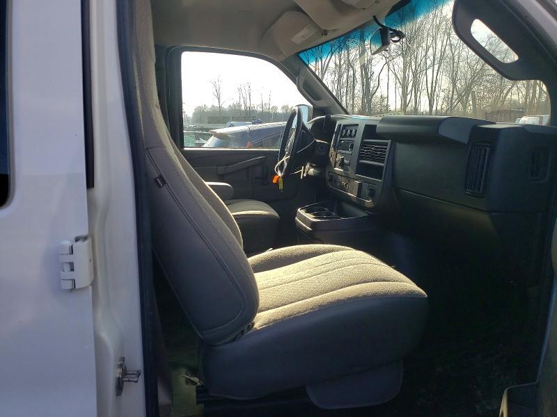 2023 Chevrolet Express G2500