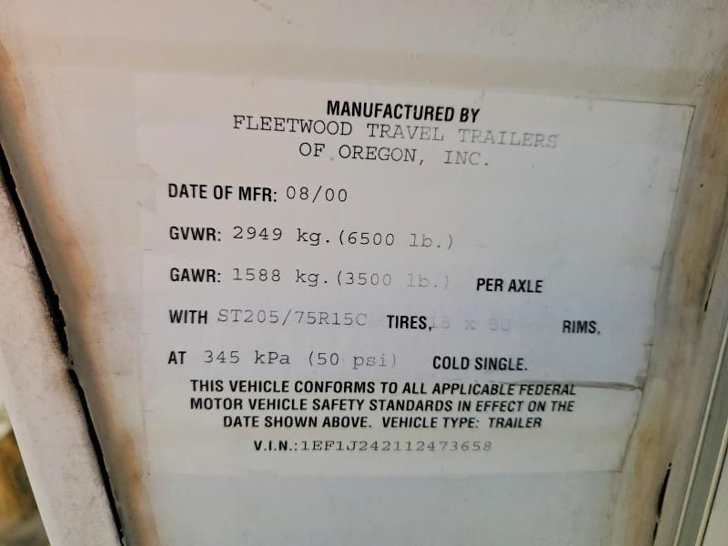 2001 Fleetwood Trailer