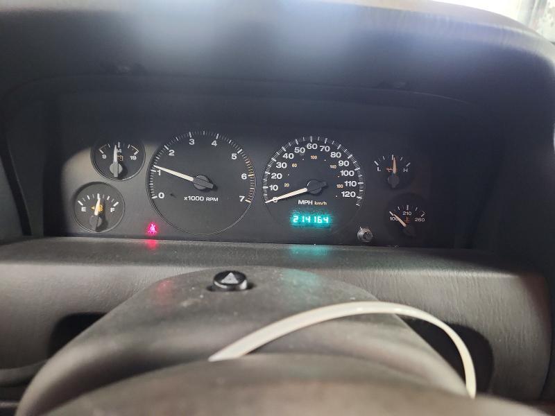 2004 Jeep Grand Cherokee Laredo