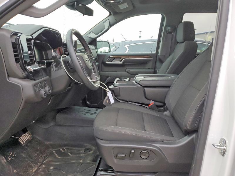 2026 Chev Silverado K1500 RST