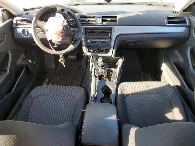 2014 Volkswagen Passat s