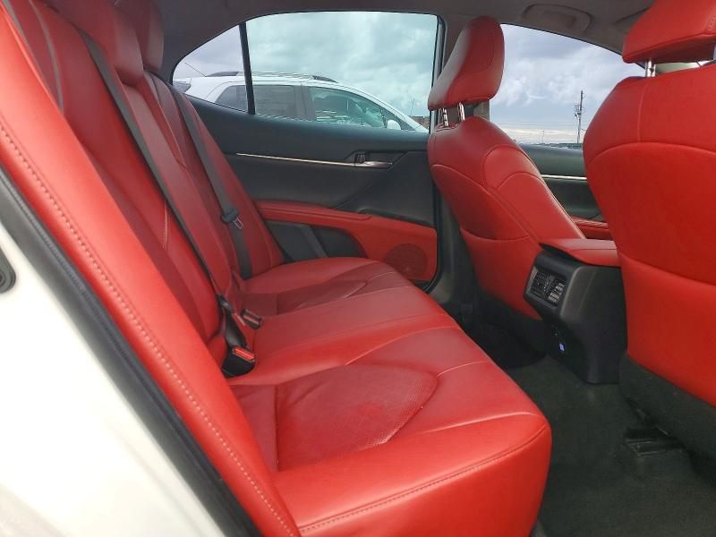 2019 Toyota Camry xse