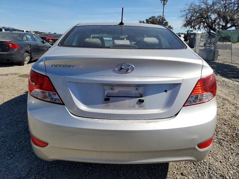 2013 Hyundai Accent gls