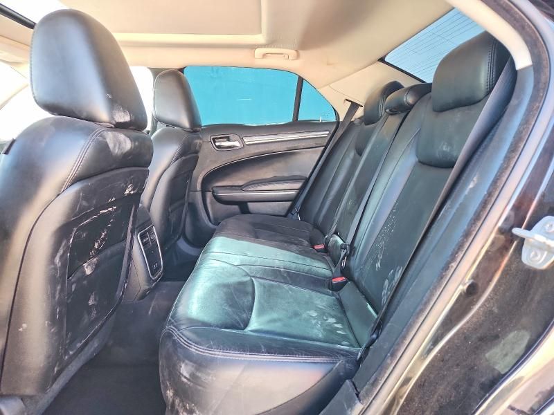 2018 Chrysler 300 Touring