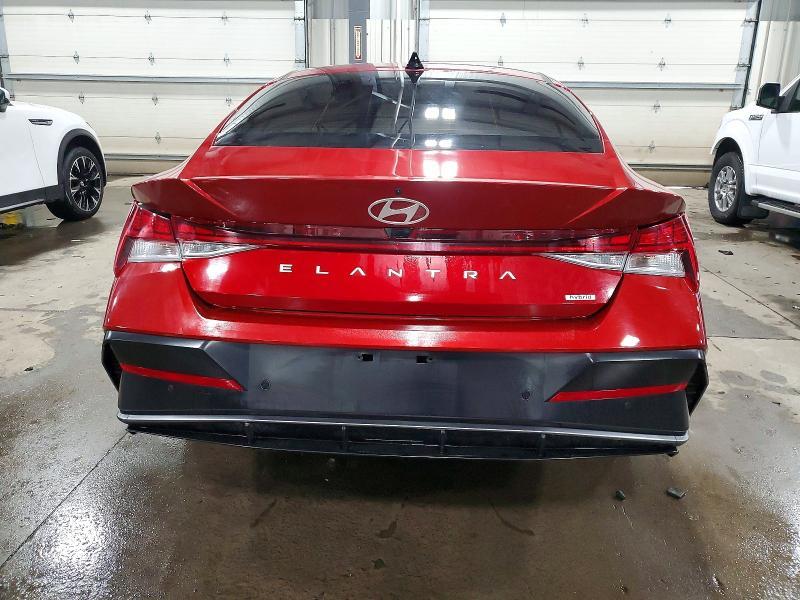 2024 Hyundai Elantra Limited