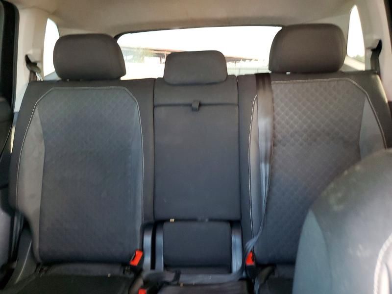 2021 Volkswagen Tiguan s