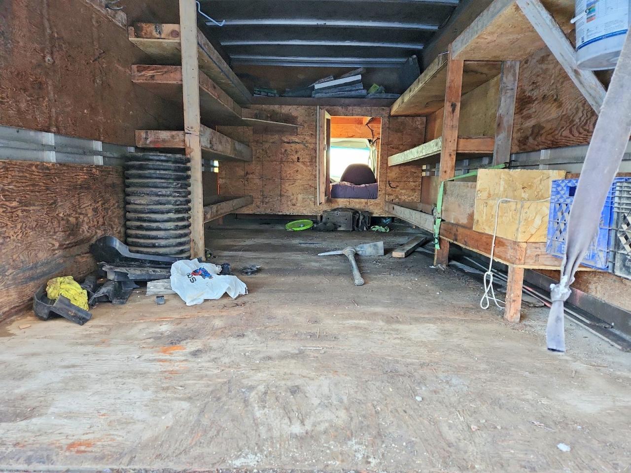 2008 Ford E350 BOX Truck