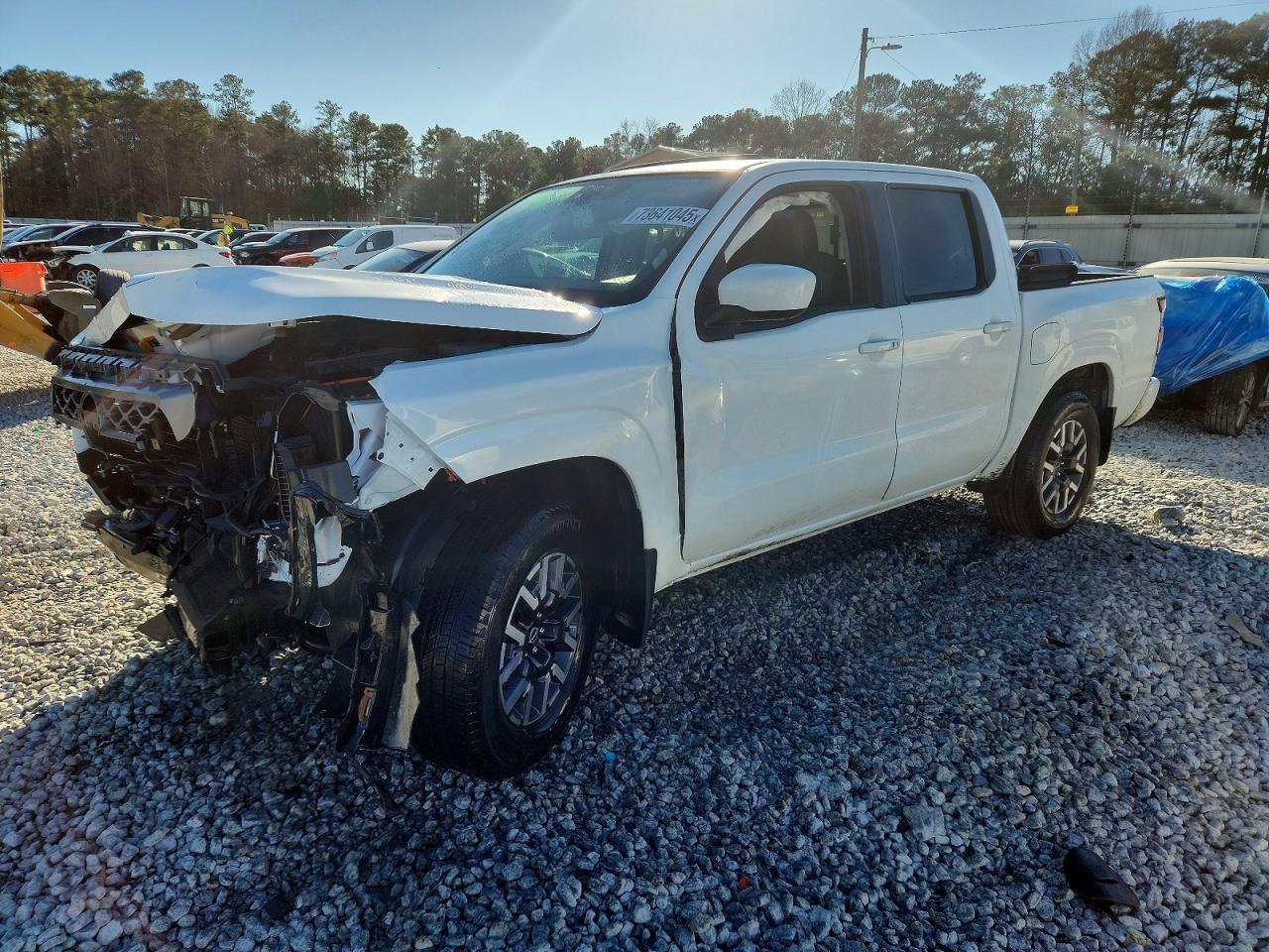 2024 Nissan Frontier SL