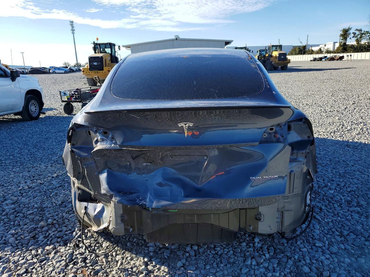 2020 Tesla Model y