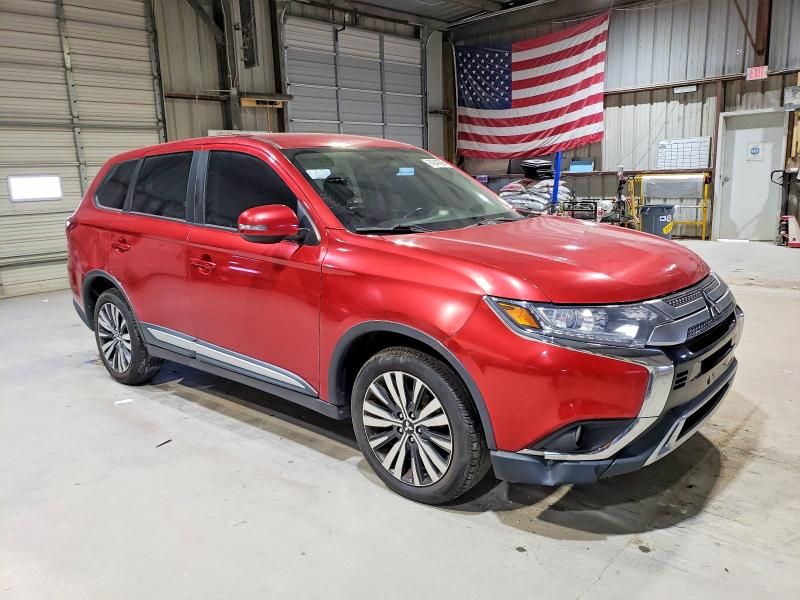 2019 Mitsubishi Outlander se