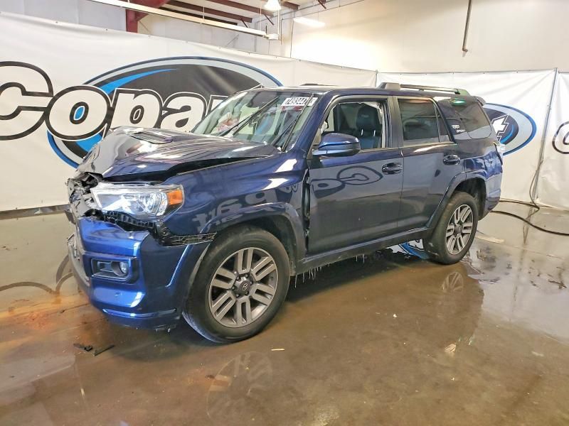 2024 Toyota 4runner trd Sport