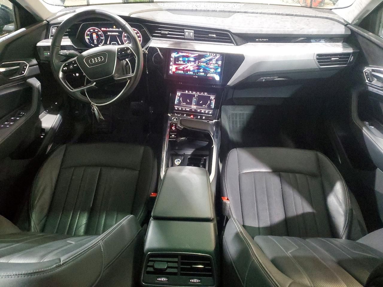 2023 Audi E-tron Premium Plus