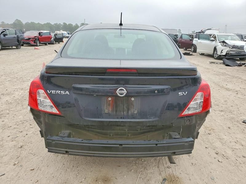 2019 Nissan Versa s