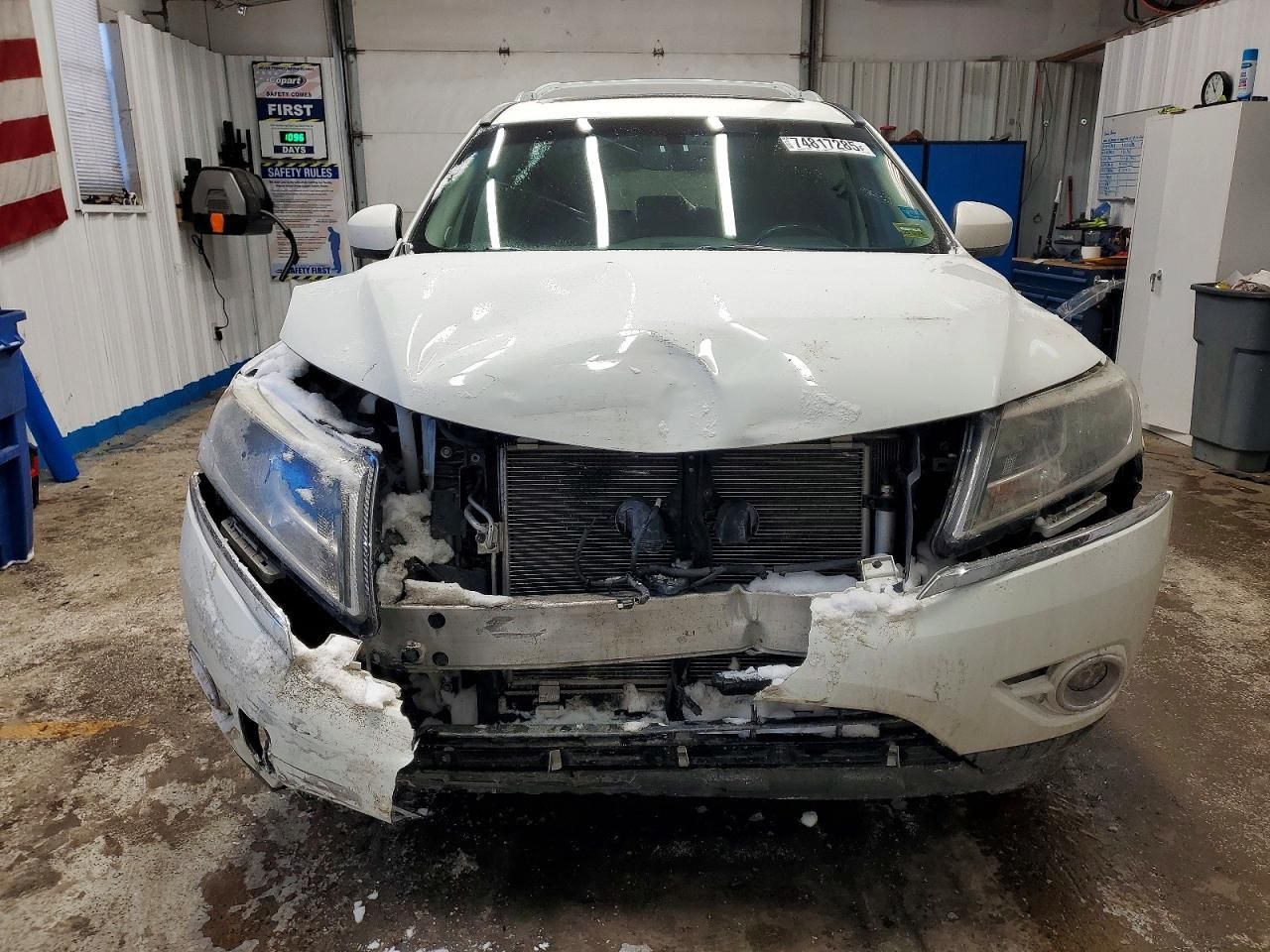 2015 Nissan Pathfinder s