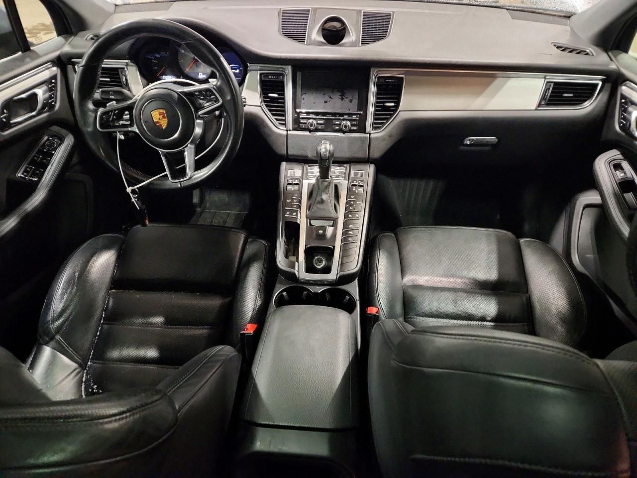 2015 Porsche Macan s