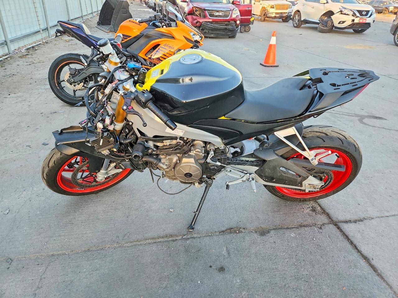 2024 Aprilia RS 660