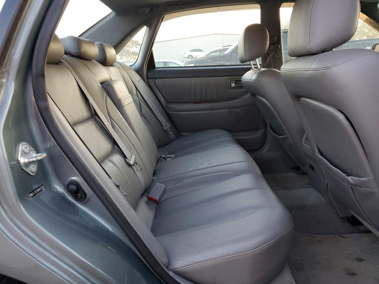 2004 Toyota Avalon xl