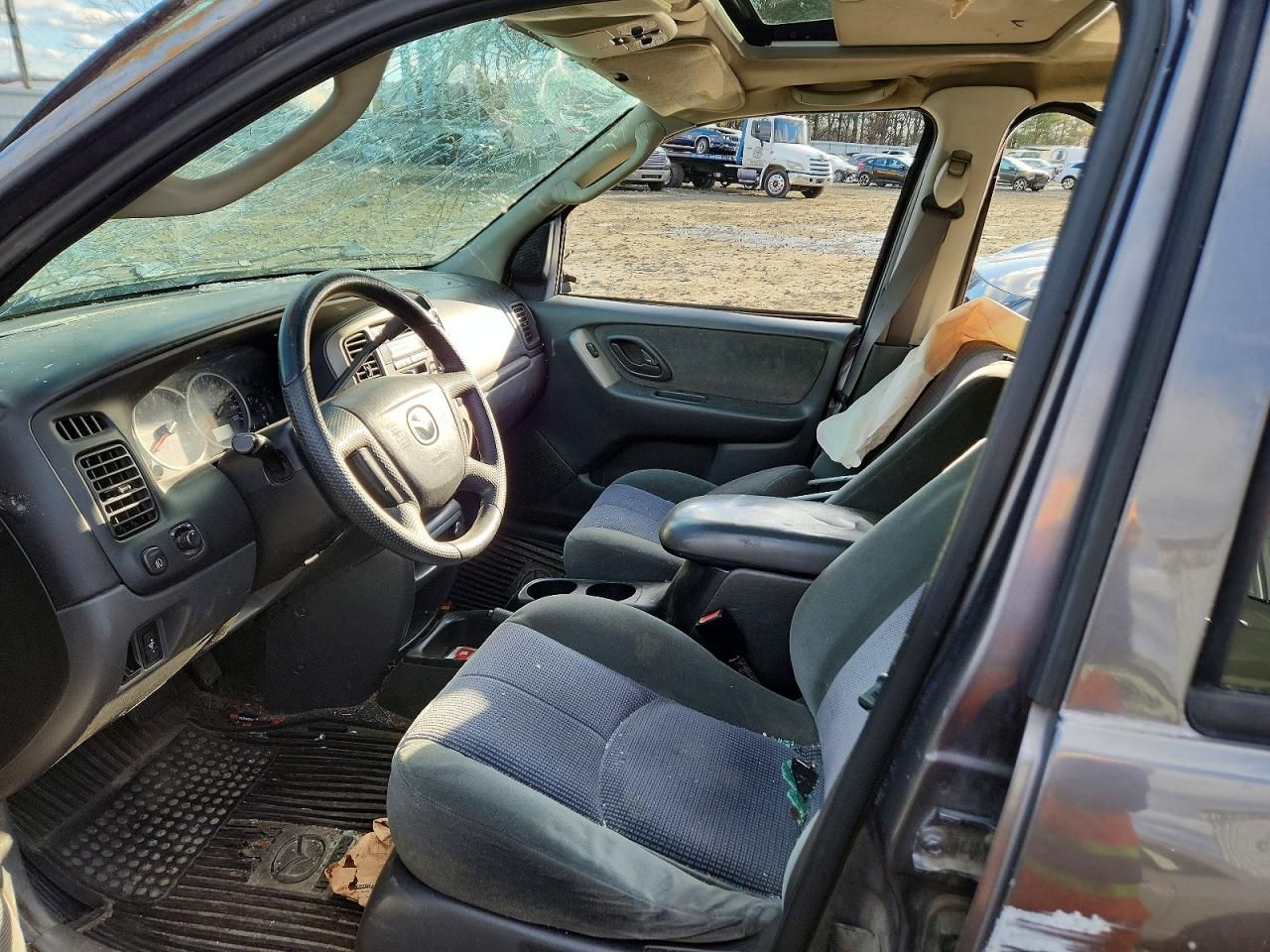 2003 Mazda Tribute lx