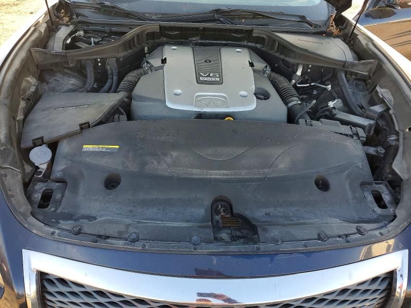 2016 Infiniti Q70 3.7