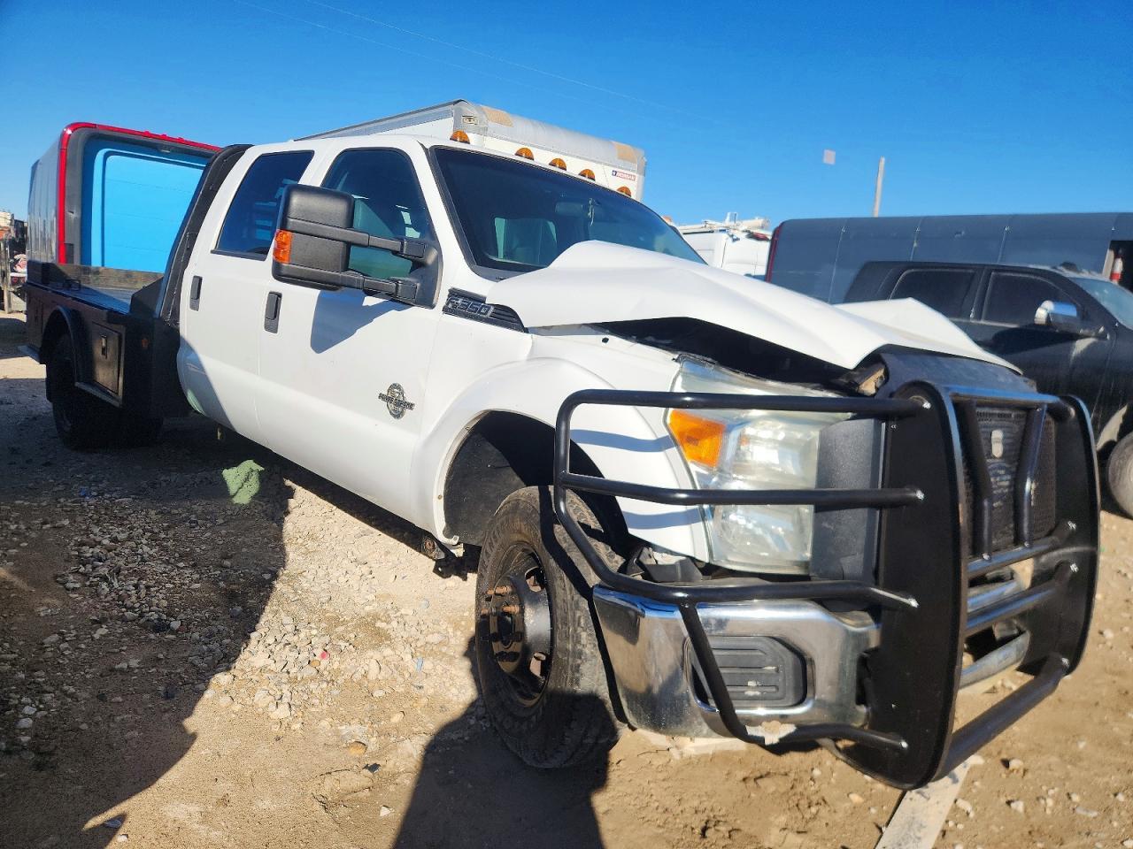 2013 Ford F350 Super Duty Flatbed Truck