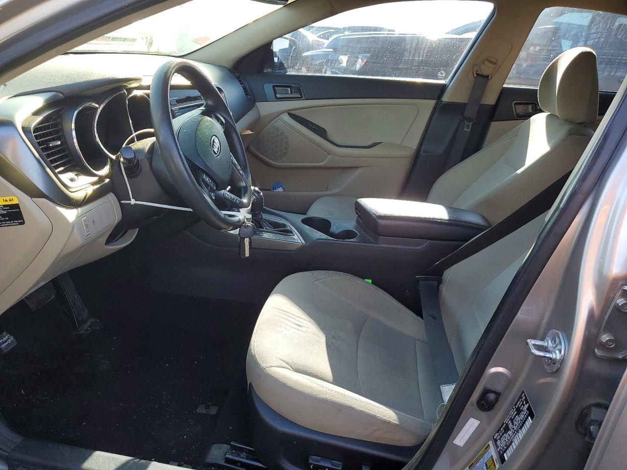 2012 KIA Optima lx
