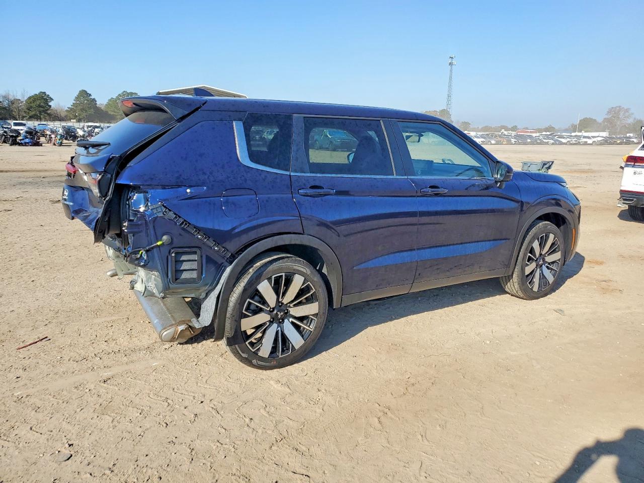 2025 Mitsubishi Outlander se