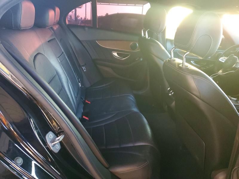 2019 Mercedes-Benz C300