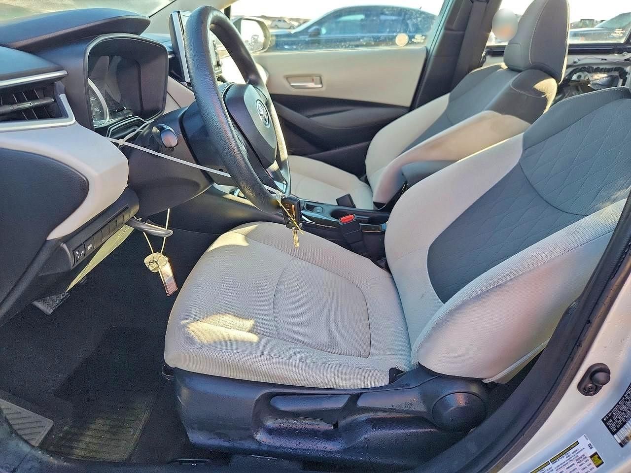 2021 Toyota Corolla le