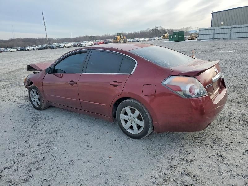 2010 Nissan Altima Base