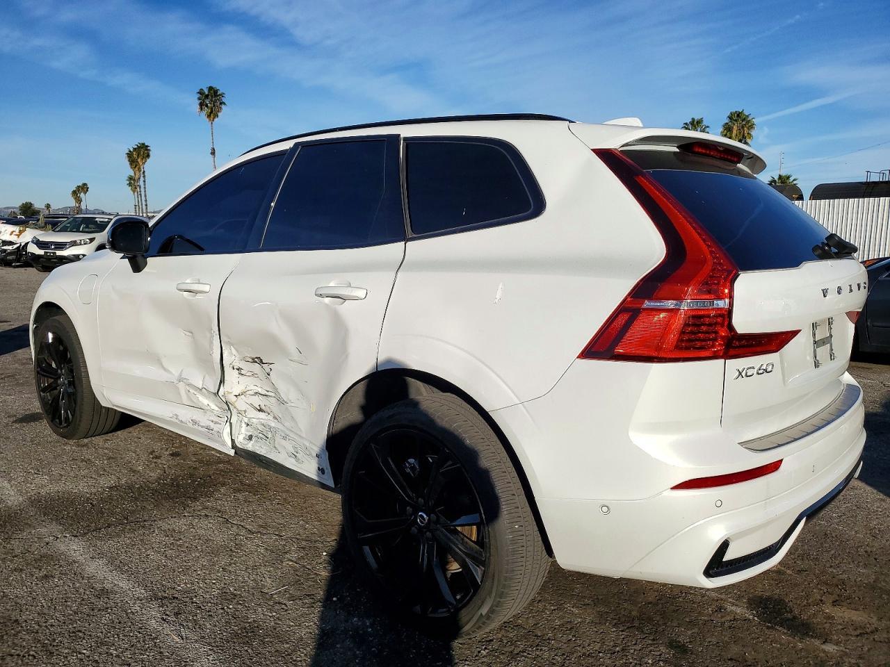 2024 Volvo Xc60 Plus