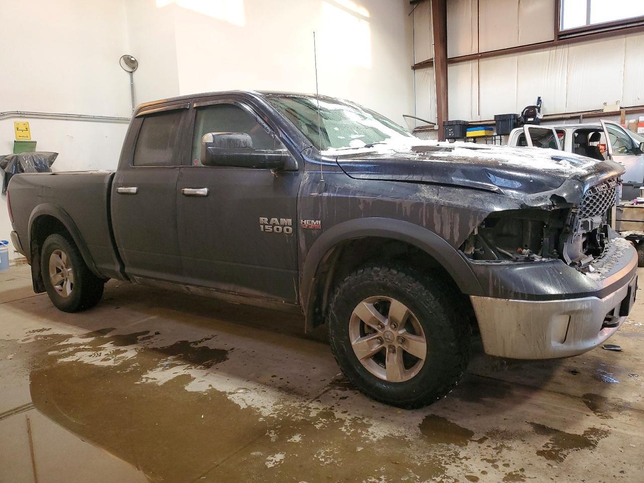 2013 Dodge RAM 1500 SLT