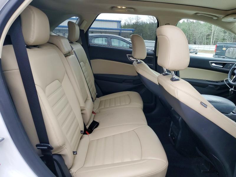 2022 Ford Edge sel