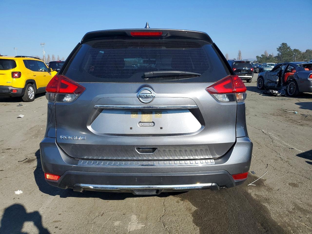 2017 Nissan Rogue s