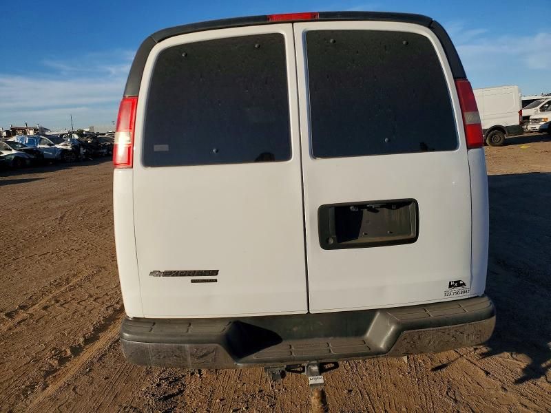 2015 Chevrolet Express G3500 LT